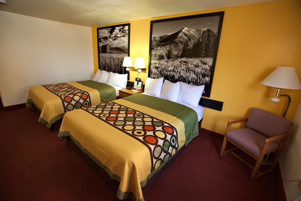 Hotel Super 8 By Wyndham Elko Zewnętrze zdjęcie