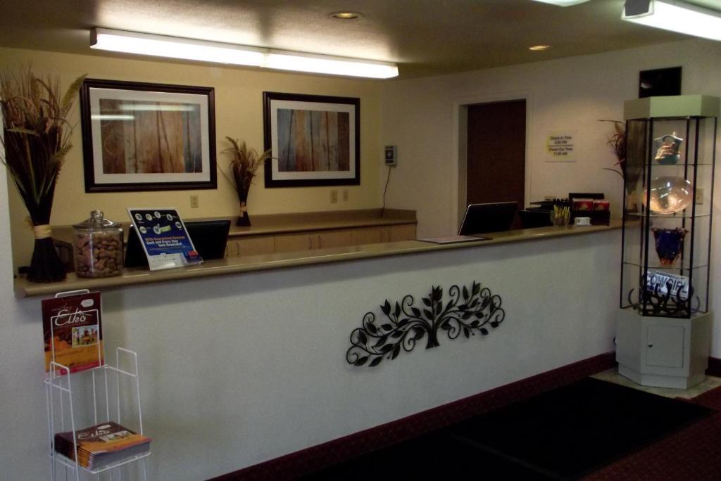 Hotel Super 8 By Wyndham Elko Zewnętrze zdjęcie
